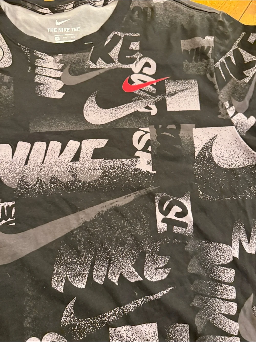 Nike Black & Gray All-Over Graphic Logo Short Sleeve Tee with Red Swoosh xxl